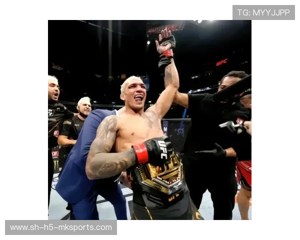 UFC踢技组合训练更全面：如何提升你的格斗技巧？