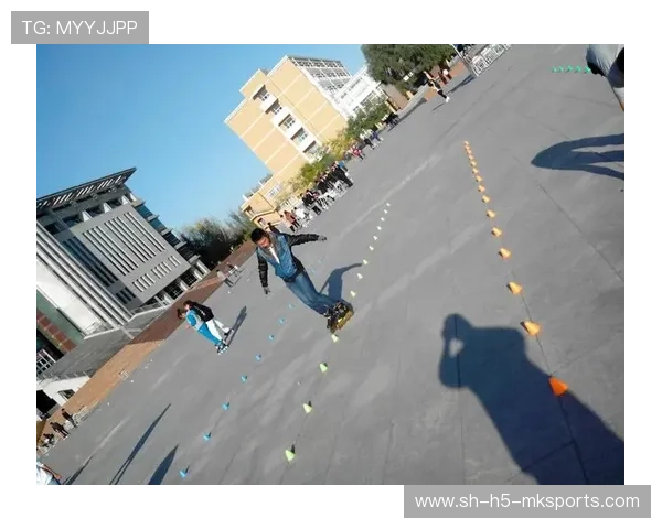 极速轮滑选手跑到鞋冒烟，网友怀疑摩擦起火